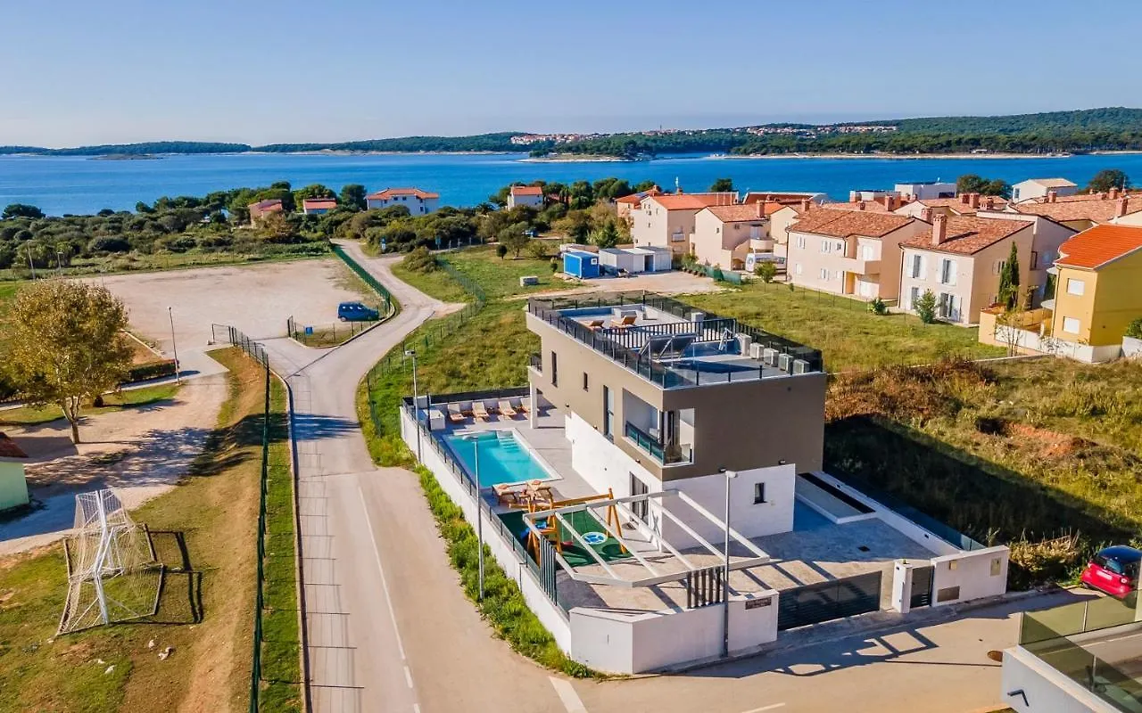 Villa Maristra-2 - Sea View - Beach - Istriensonne 0723 Medulin