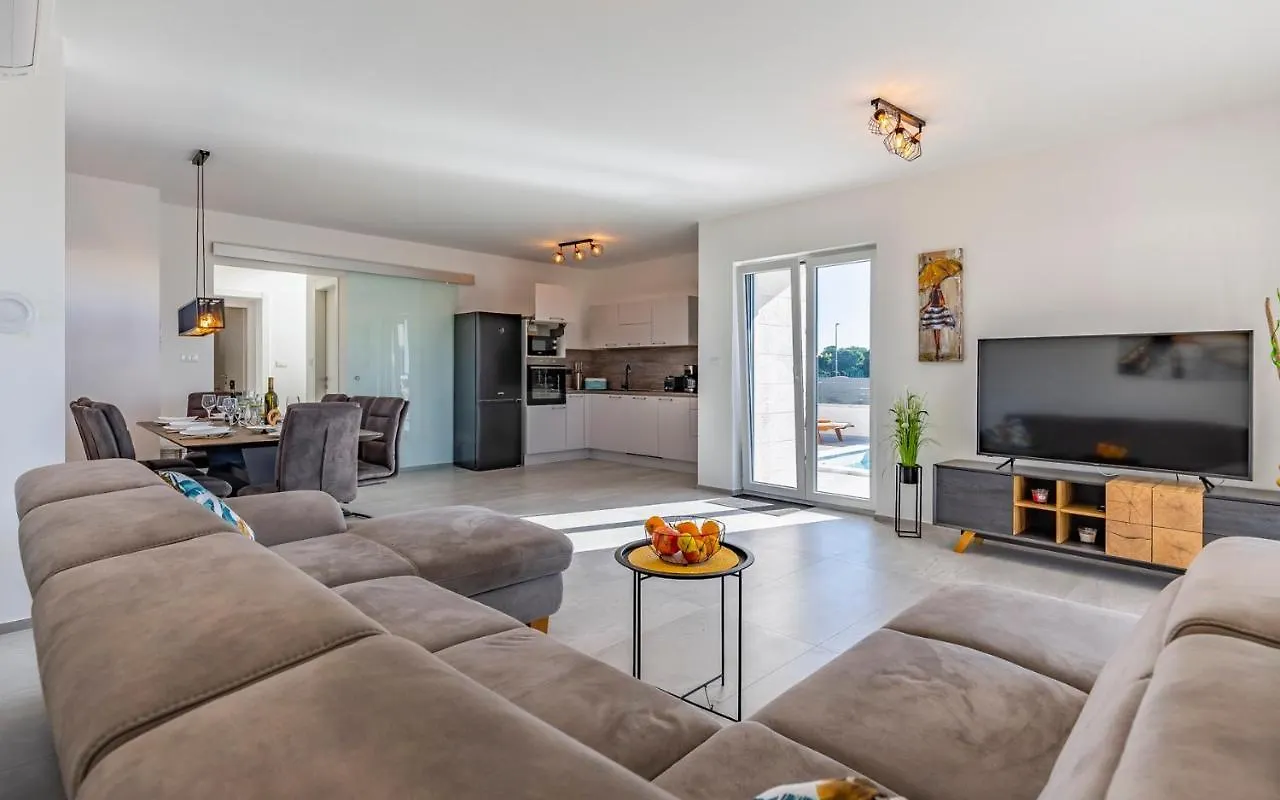 Villa Maristra-2 - Sea View - Beach - Istriensonne 0723 Medulin