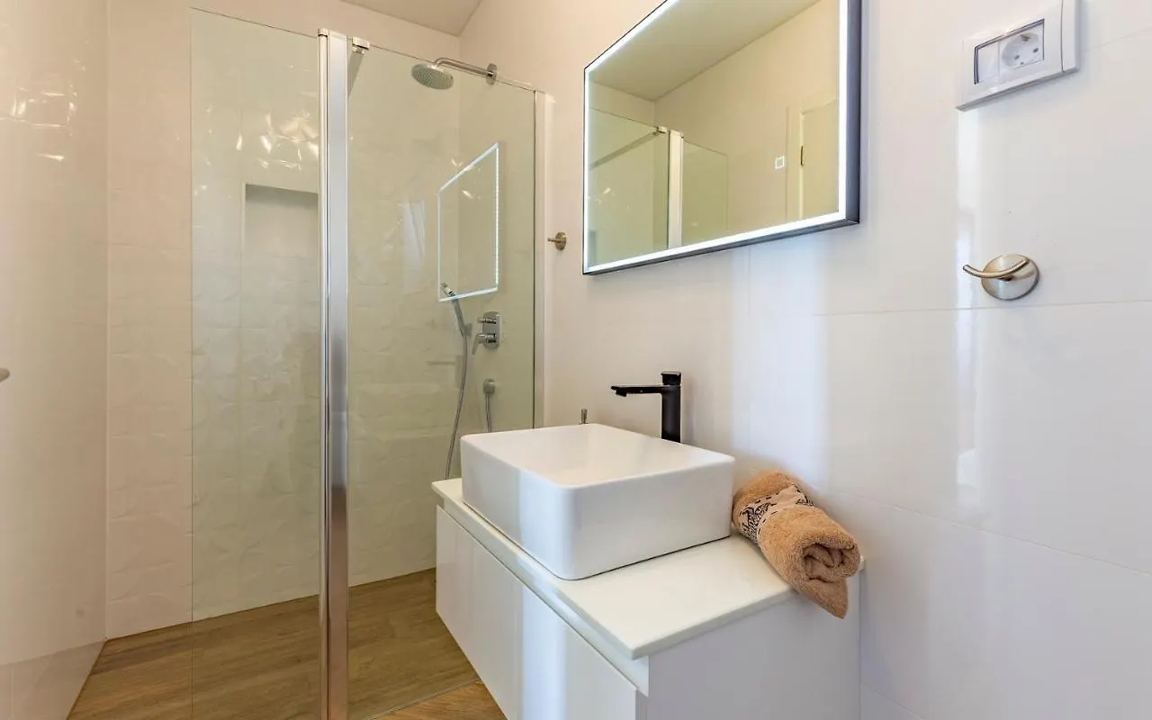 מדולין Villa Maristra-2 - Sea View - Beach - Istriensonne 0723